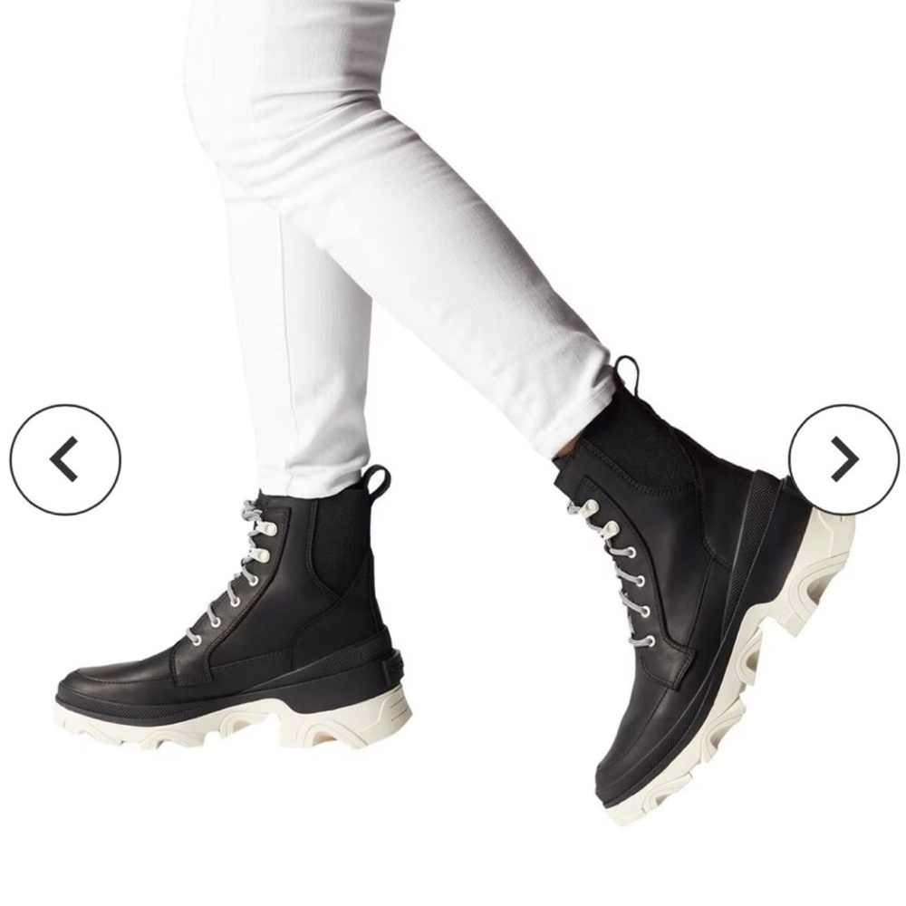 Sorel Brex Black and White Winter Boots. Worn just a few times. Too big for me.